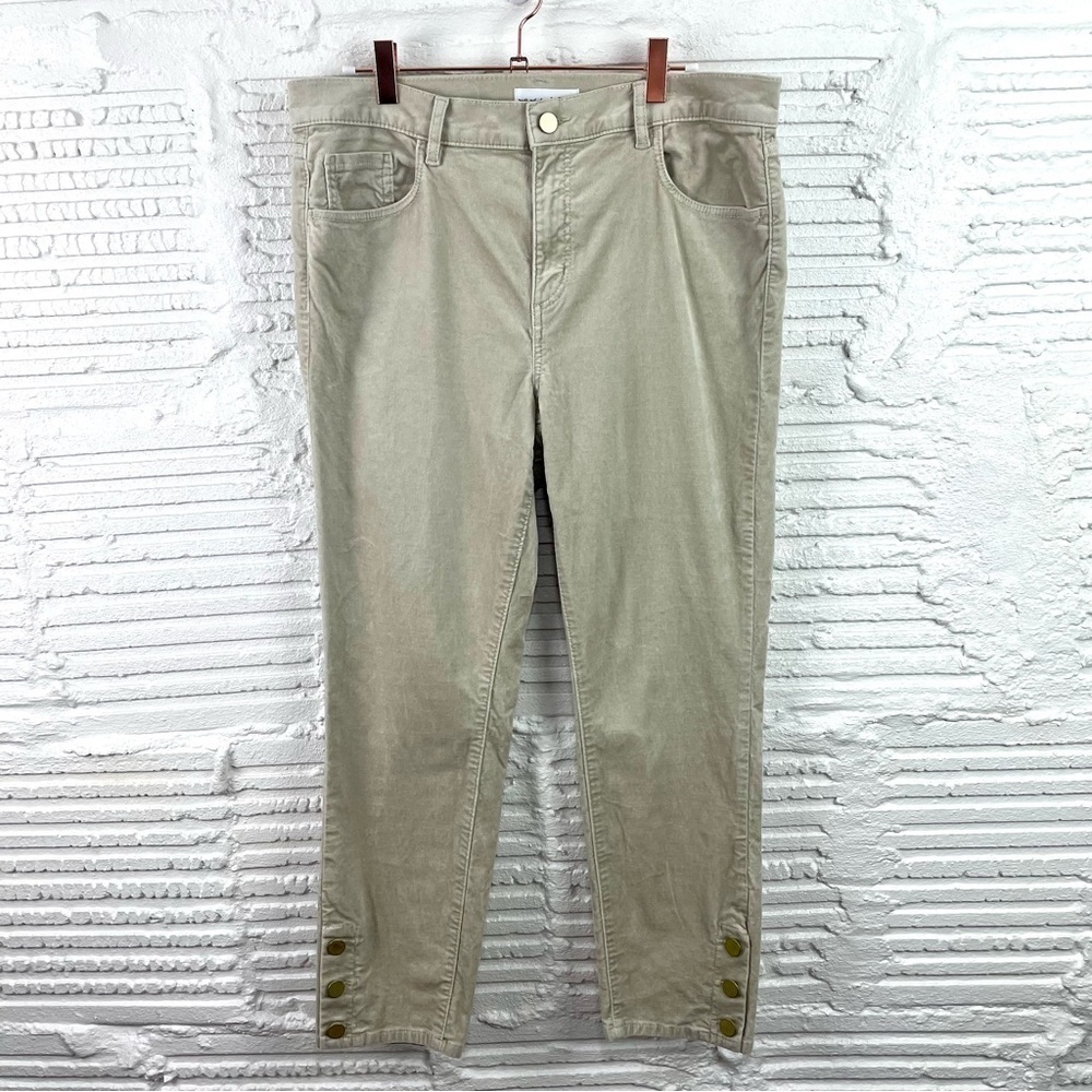 Made & Loved LOFT Velvet Ankle Pant Neutral Cream Size High Rise Gold Accents 12